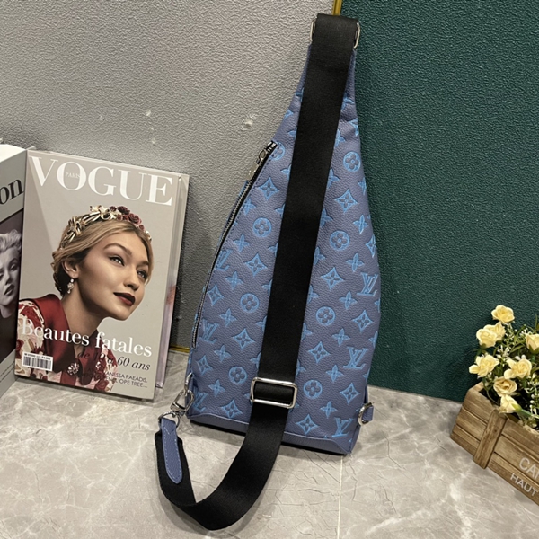 ルイヴィトンバッグ側面デザイン